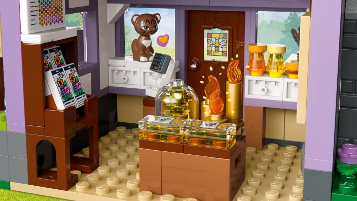 LEGO® Friends 42669 Dom včelárov a kvetinová záhrada