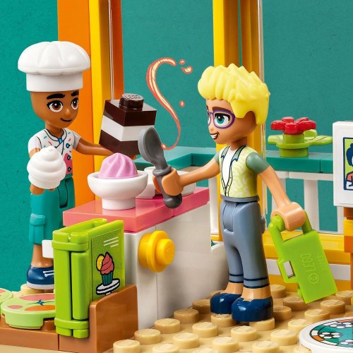 LEGO® Friends 41754 Quarto do Leo