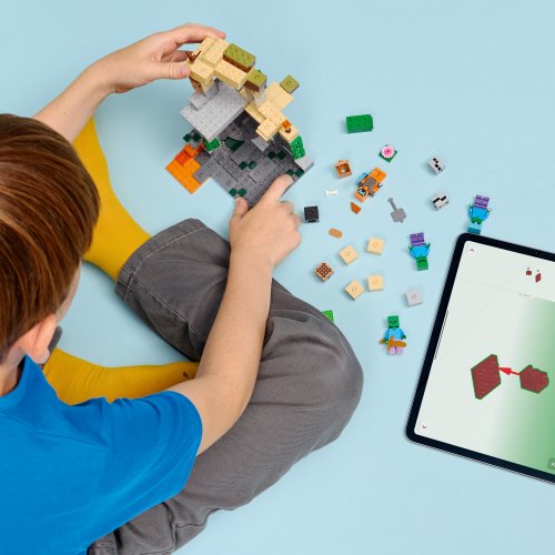 LEGO® Minecraft 21587 Zombieverlies