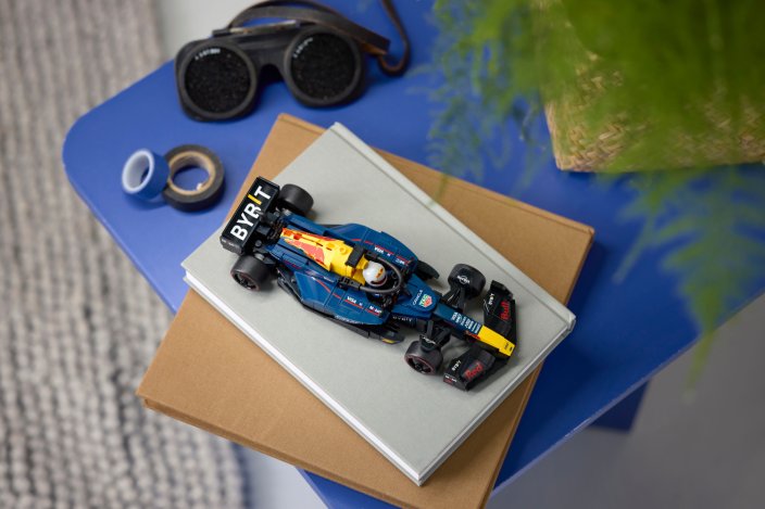 LEGO® Speed Champions 77243 Oracle Red Bull Racing RB20 F1® Rennauto