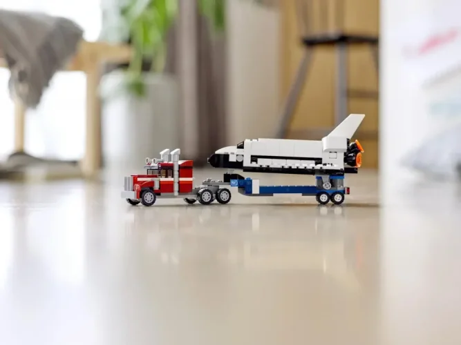 LEGO® Creator 3-en-1 31091 Le transporteur de navette