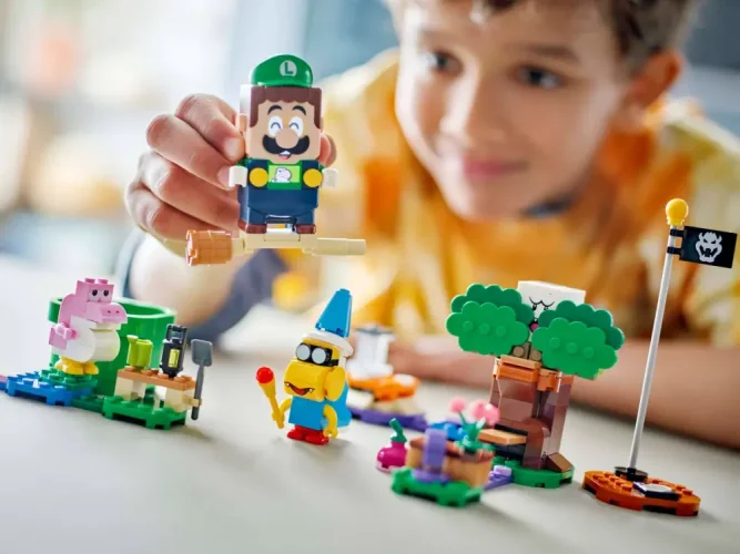 LEGO® Super Mario™ 71440 Avonturen met interactieve LEGO® Luigi™