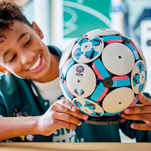 LEGO® LEGO® Editions 43019 Fußball