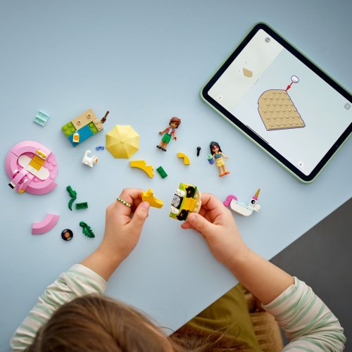 LEGO Friends 42658 Zábava u bazénu s jednorožcem a plameňákem