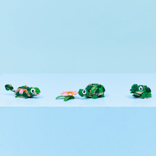 LEGO® Creator 31377 Tartaruga con fiore di ninfea