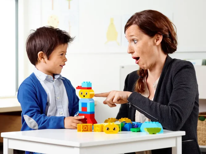 LEGO® Education 45018 DUPLO® Construis Tes Emotions