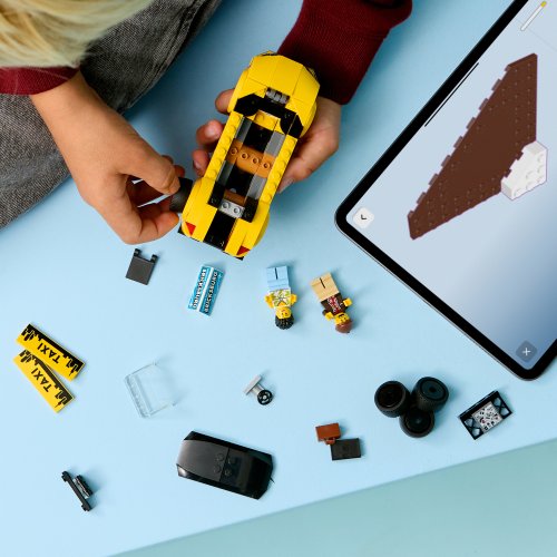 LEGO® City 60487 Taxi giallo