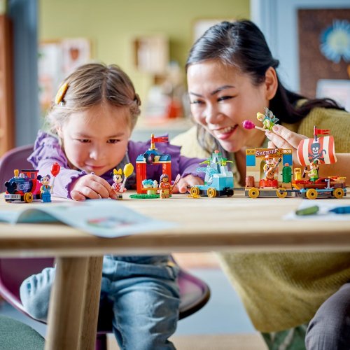 LEGO® Disney™ 43212 Disney — pociąg pełen zabawy