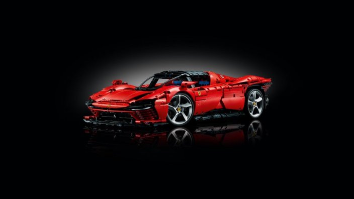 LEGO® Technic™ 42143 Ferrari Daytona SP3