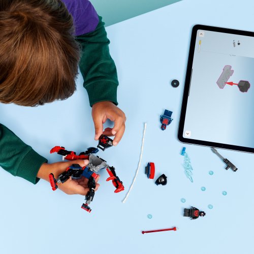 LEGO® Super Heroes 76337 Mech di Miles Morales vs. Spider-Man 2099