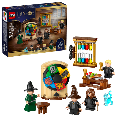 LEGO® Harry Potter TM 76460 Le château de Poudlard : la cérémonie du Choixpeau magique