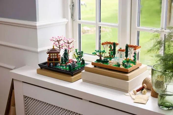 LEGO® Icons 10359 Jardim com Fonte