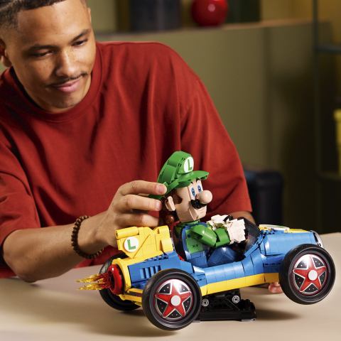 LEGO® Super Mario 72050 Mario Kart™: Luigi & Turboflitzer