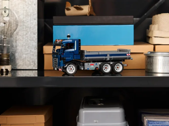 LEGO® Technic™ 42203 Camion benne
