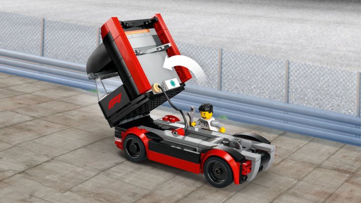 LEGO® City 60445 Autotrasportatore F1® con monoposto RB20 e AMR24 F1®