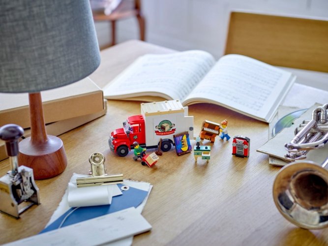 LEGO® 40586 Költöztető teherautó