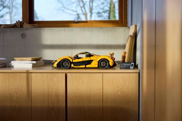 LEGO® Technic™ 42172 McLaren P1™