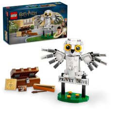 LEGO® Harry Potter™ 76425 Hedwig™ at 4 Privet Drive