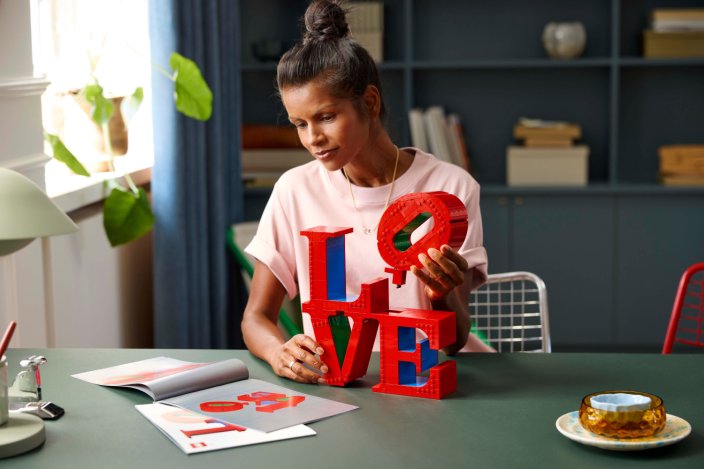 LEGO® Art 31214 LOVE