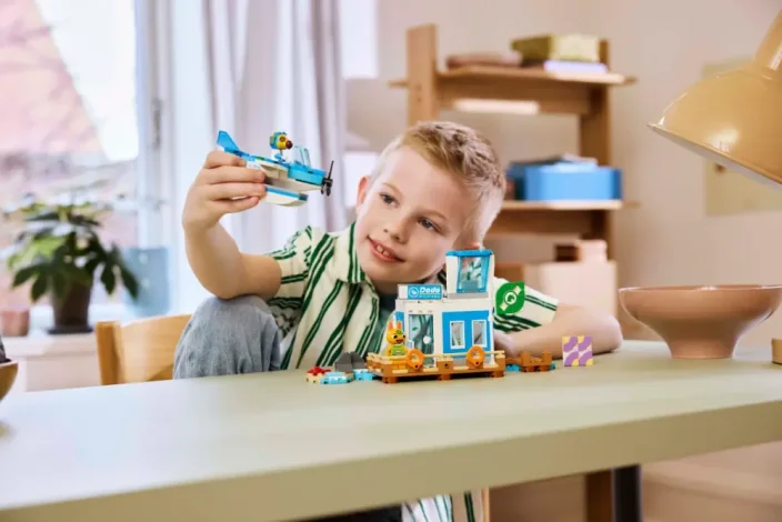 LEGO® Animal Crossing™ 77051 Flieg mit Dodo Airlines
