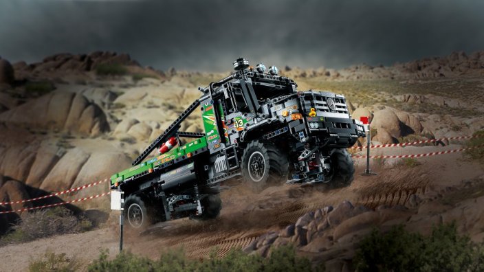 LEGO® Technic™ 42129 Camion fuoristrada 4x4 Mercedes-Benz Zetros