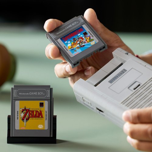 LEGO® Super Mario™ 72046 Game Boy™