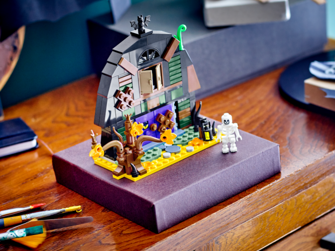 LEGO® 40721 Halloweenska stodola
