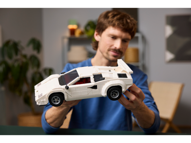 LEGO® Icons 10337 Lamborghini Countach 5000 Quattrovalvole