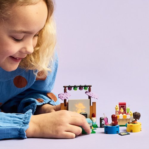 LEGO Friends 42642 Filmový večer s kamarády