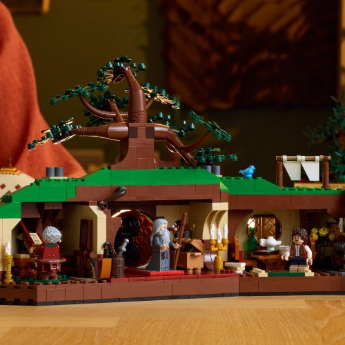 LEGO® Icons 10354 Der Herr der Ringe: Das Auenland
