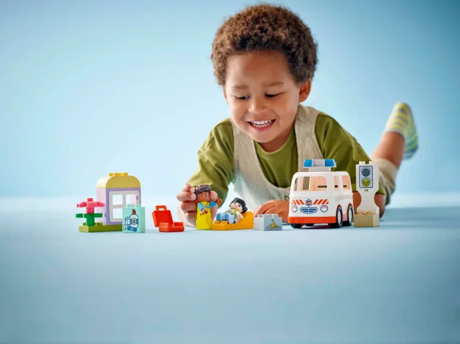 LEGO® DUPLO® 10447 Mentőautó és mentősofőr