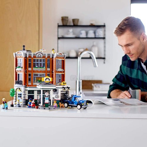 LEGO® Creator Expert 10264 Garagem da Esquina