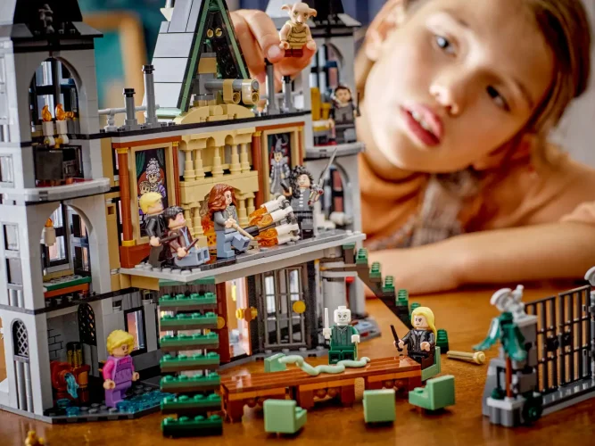 LEGO® Harry Potter™ 76453 Villa Malfoy