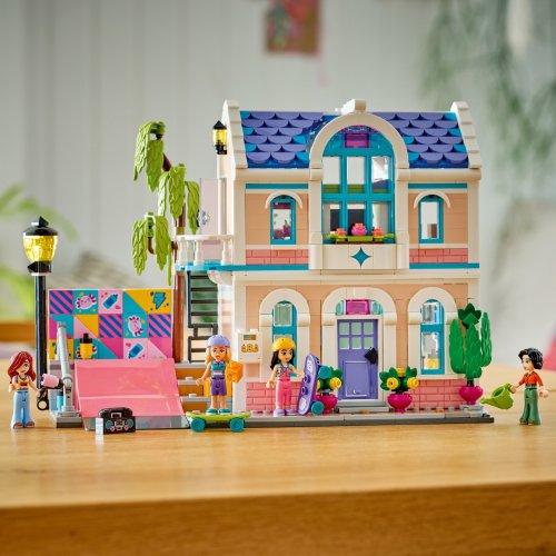 LEGO® Friends 42687 La maison de famille de Liann