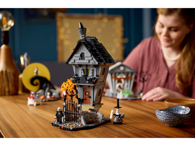 LEGO® Ideas 21351 L'Étrange Noël de Monsieur Jack - Disney Tim Burton