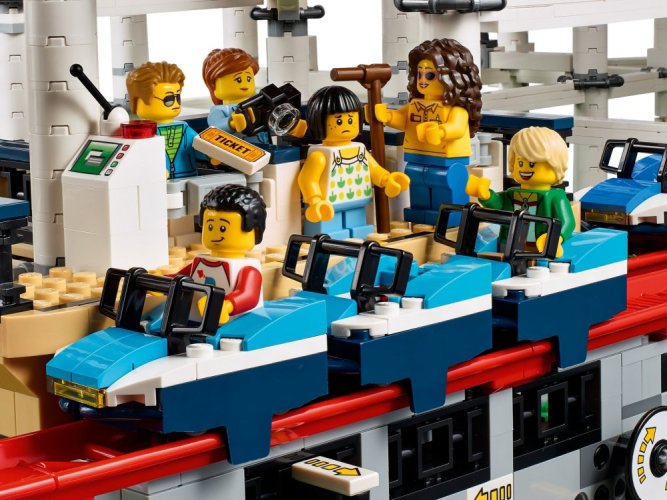 LEGO® Creator Expert 10261 Achterbahn