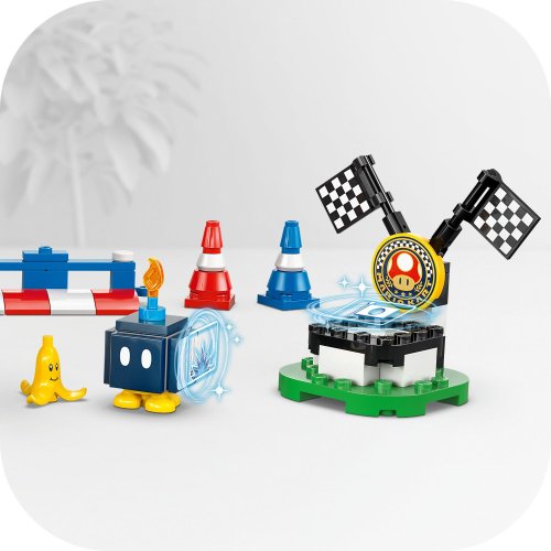 LEGO® Super Mario 72043 Mario Kart™ – Interaktiver LEGO® Mario™ & Standard-Kart