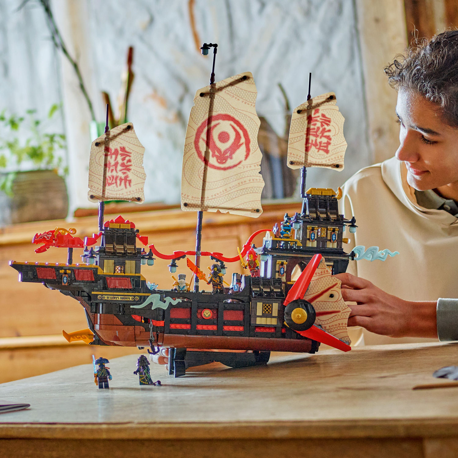 LEGO® Ninjago 71848 神殿戦艦バウンティ号 | KITSTORE.cz