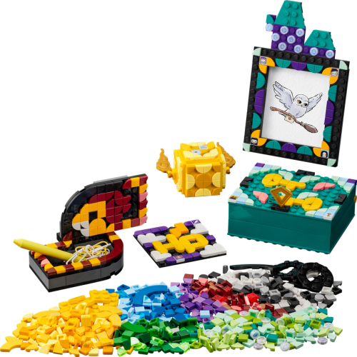 LEGO® DOTS 41811 Kit de Secretária de Hogwarts™