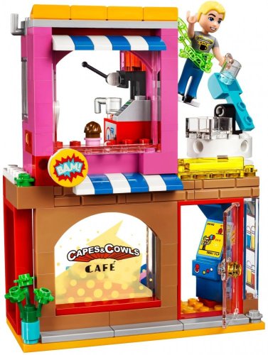 LEGO® DC Super Hero Girls™ 41231 Harley Quinn™ eilt zu Hilfe