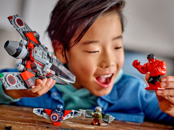 LEGO® Marvel 76292 Captain America vs. Rode Hulk duel