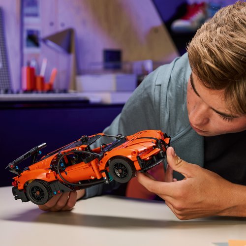 LEGO® Technic 42222 Bugatti Chiron Pur Sport Hypercar