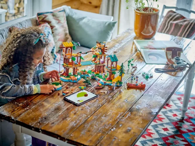 LEGO® Friends 42631 Avonturenkamp boomhut
