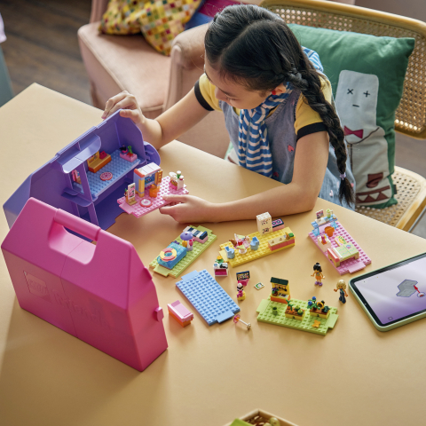 LEGO® Friends 42697 Valigetta creativa Casa delle bambole