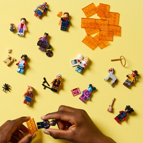 LEGO® Minifigures 71050 Spider-Man: Across the Spider-Verse-Petra Parkerová / Cyborg Spider-Woman
