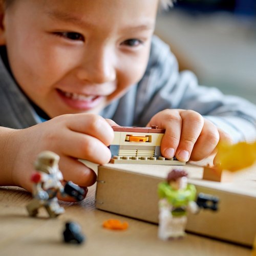 LEGO® Disney™ 76830 Zyclops achtervolging