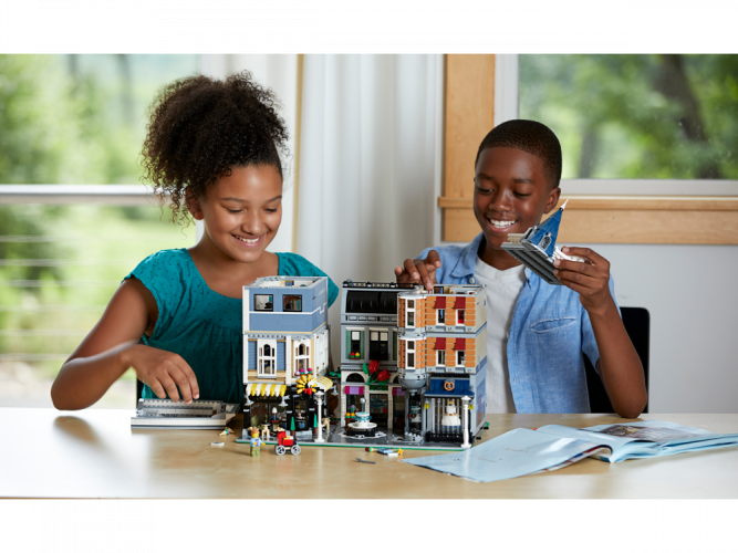 LEGO® Creator Expert 10255 Stadtleben