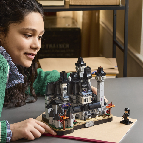 LEGO® Wednesday 76788 Nimmermeer Academie