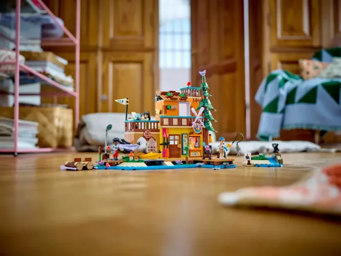 LEGO® Friends 42626 Vízi sportok a kalandtáborban