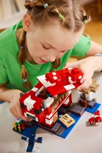 LEGO® Minecraft® 21270 La casa del Mooshroom